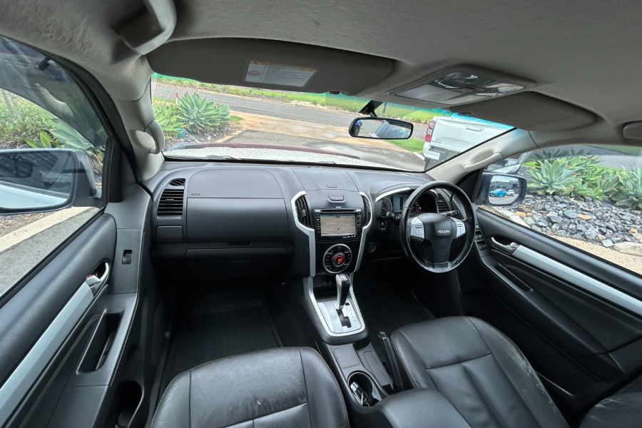 2016 MY15 Isuzu MU-X LS-T SUV Image 25