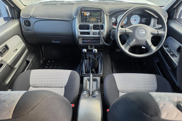 2008 Nissan Navara D22 ST-R Ute Image 18
