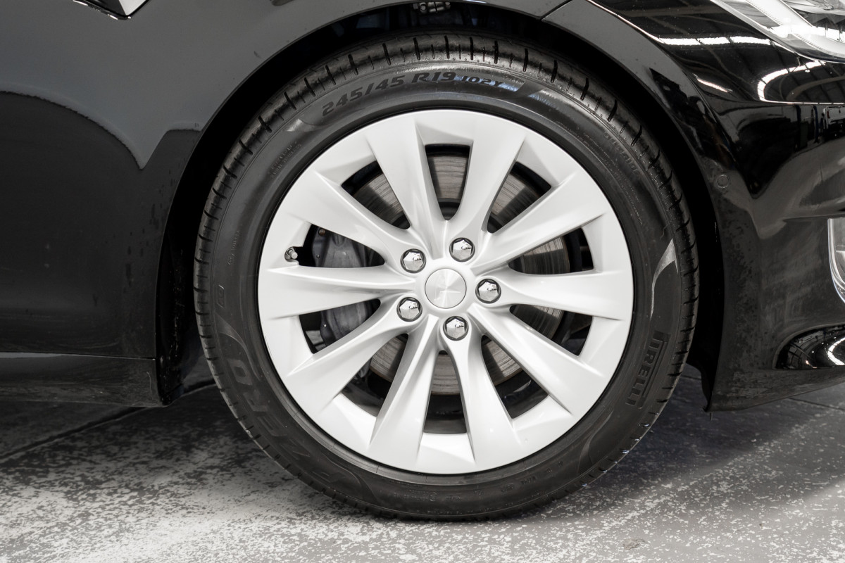 2019 Tesla Model S S Long Range Sedan Image 6