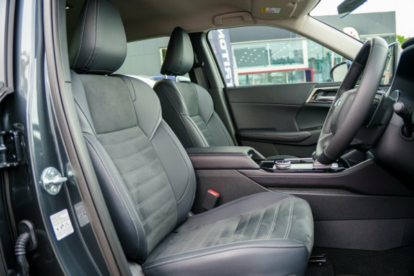 2025 Mitsubishi Outlander ZM Aspire SUV Image 17