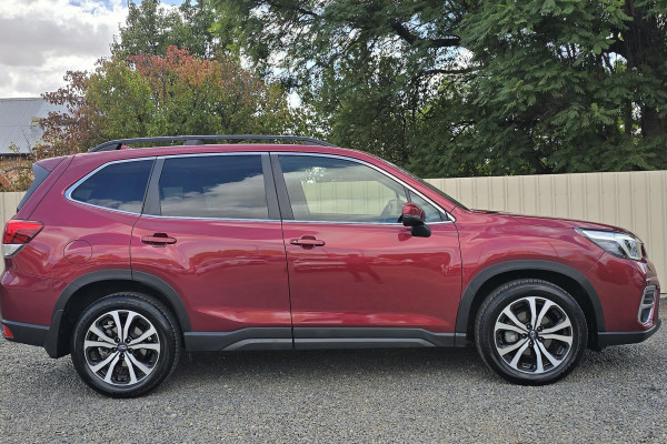 2021 Subaru Forester S5 2.5i Premium SUV Image 5