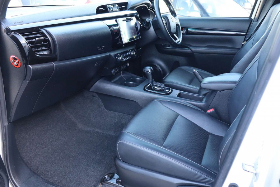 2019 Toyota HiLux  Rogue Dual Cab Ute Image 13