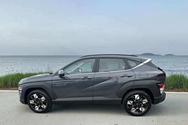 2027 Hyundai KONA SX2.V3 Elite SUV Image 4