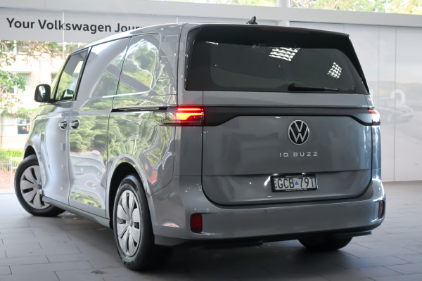 2025 Volkswagen ID. Buzz Cargo EBN BEV550 Van Image 2