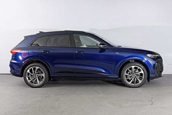 2025 Audi Q5 GU TFSI 150kW SUV image 3