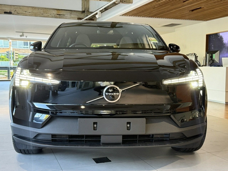 2025 MY26 Volvo EX30  Single Motor Extended Range Plus SUV Image 3
