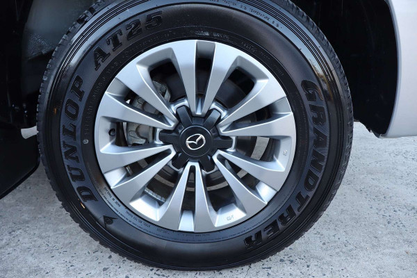 2023 Mazda BT-50 TF XT Cab Chassis Image 13