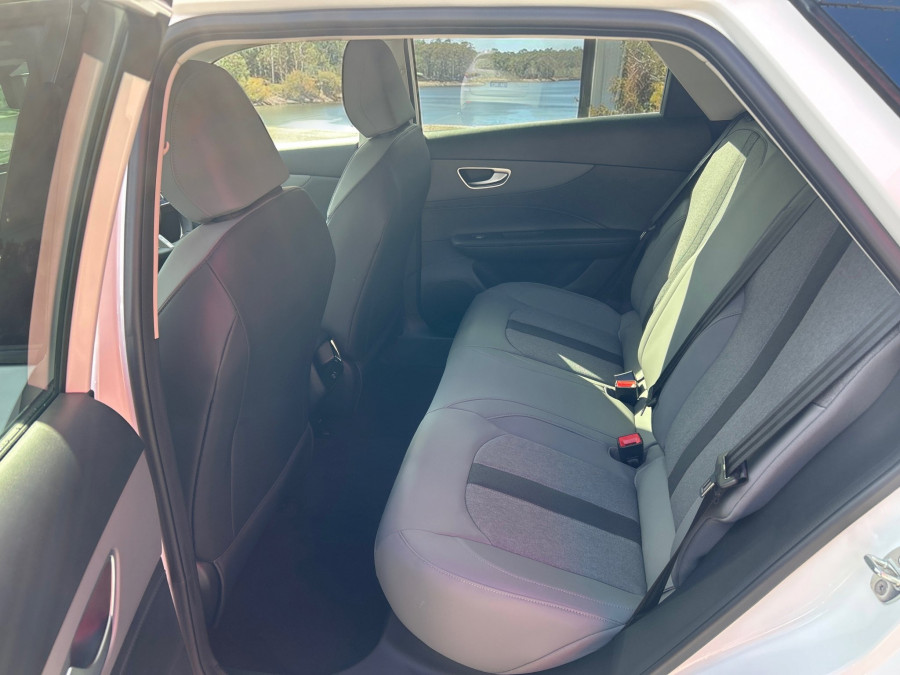 2026 MG MG4 AH4E Essence 64 Hatch Image 5