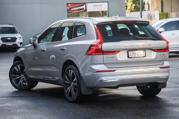 2023 Volvo XC60  Ultimate B5 Bright SUV Image 2