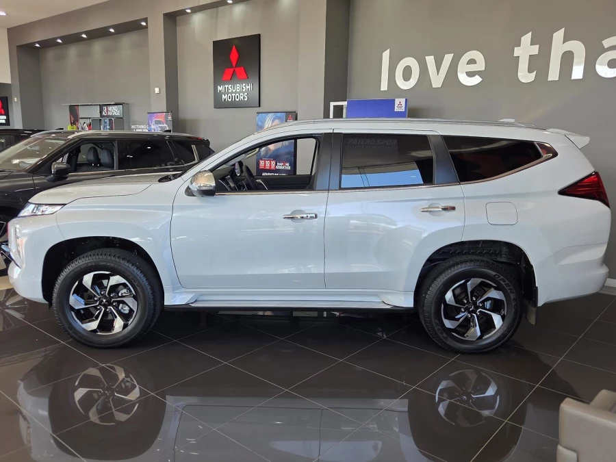 2025 Mitsubishi Pajero Sport QG GLS SUV Image 8