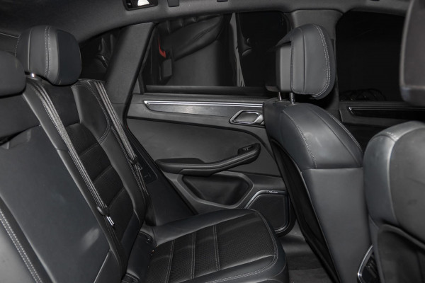2023 Porsche Macan 95B GTS SUV image 9