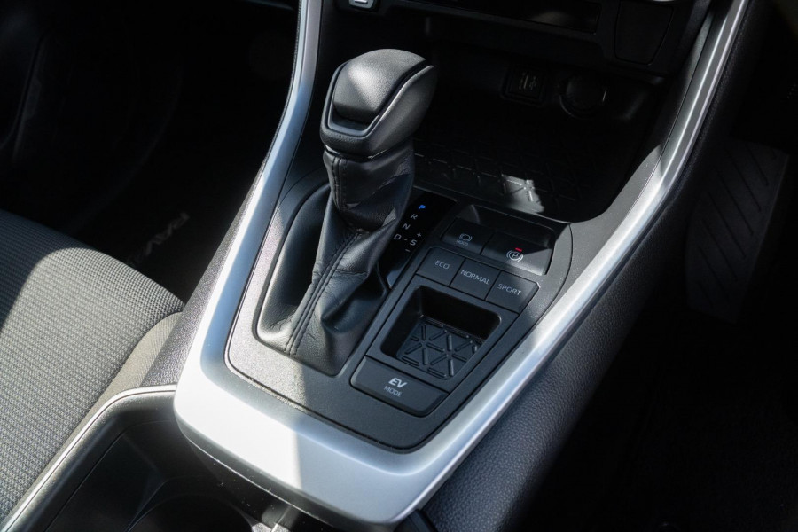 2025 Toyota RAV4 AXAH52R GX SUV Image 14