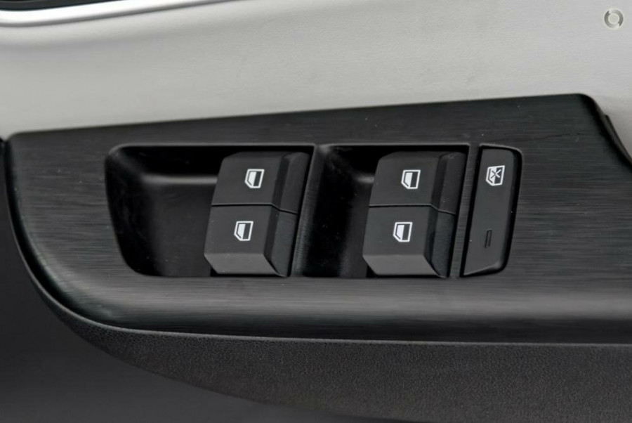 2024 MY25 MG ZS ZS32 Essence Hybrid+ SUV Image 10