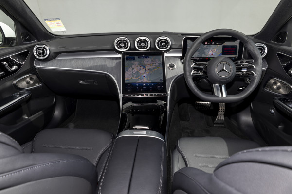 2025 Mercedes-Benz C-Class W206 C350 e Sedan image 10