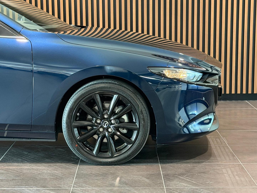 2025 Mazda 3 BP Series G25 Evolve SP Hatch Image 6