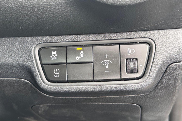 2022 Kia Cerato BD GT Hatch Image 19