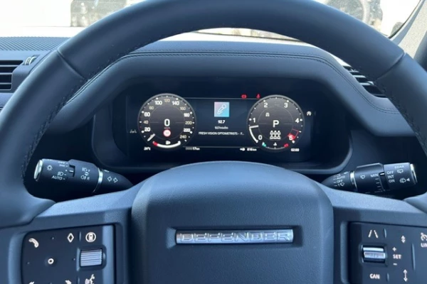 2026 Land Rover Defender L663 130 D350 X-Dynamic SE SUV Image 18