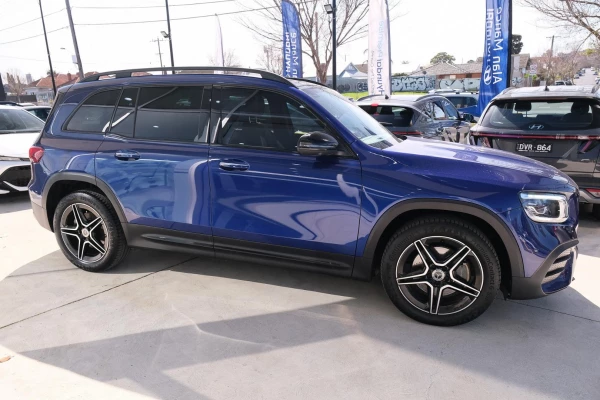 2020 Mercedes-Benz GLB-Class X247 GLB200 SUV Image 5