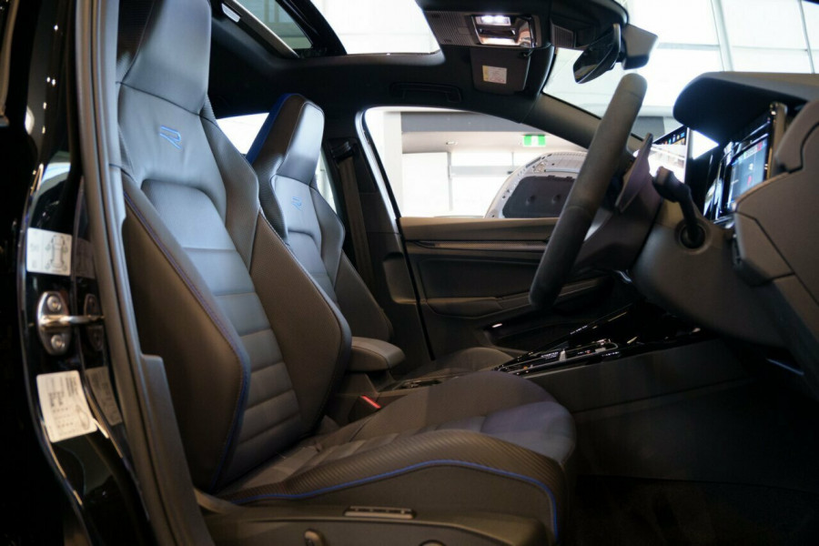 2026 Volkswagen Golf 8.5 R Hatch Image 16