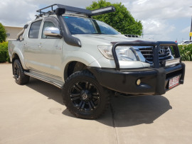 Toyota HiLux SR5 KUN26R 