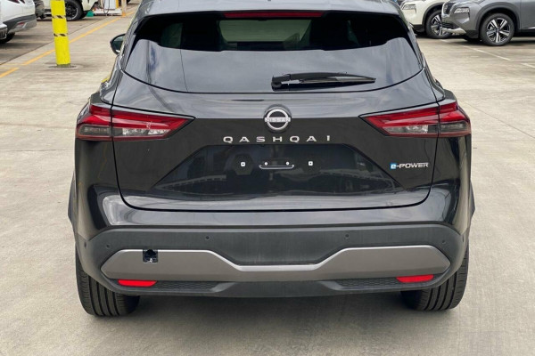 2024 Nissan QASHQAI J12 Ti e-POWER SUV Image 5