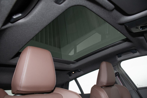 2024 BMW iX2 U10 eDrive20 M Sport SUV image 11
