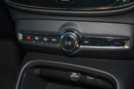 2023 MY24 Volvo XC40 XZ Recharge Pure Electric SUV image 8