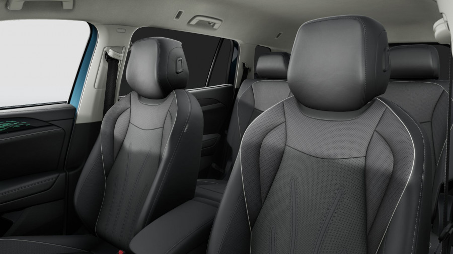 2025 Volkswagen Tayron R4 150TSI Elegance SUV Image 11