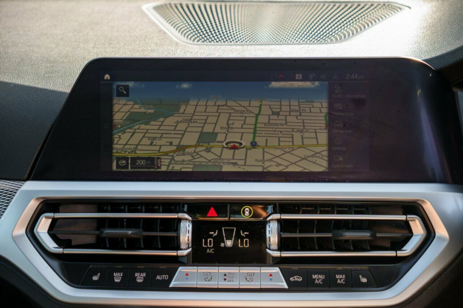 2022 BMW 3 Series G20 330i M Sport Sedan Image 12