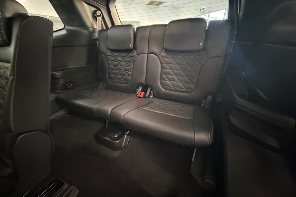 2026 MY26.5 Ford Everest UB Platinum SUV Image 21