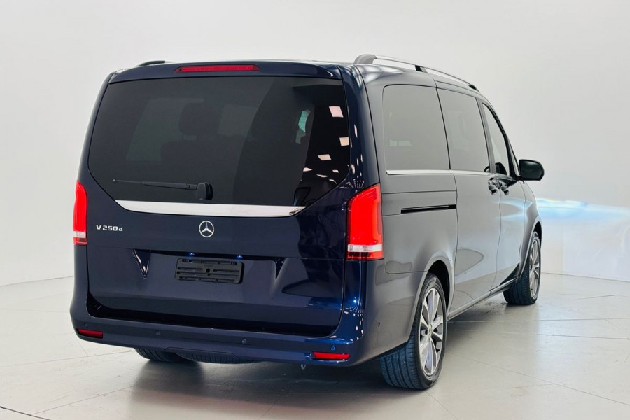 2021 Mercedes-Benz V-Class 447 V250 d Avantgarde People Mover Image 28