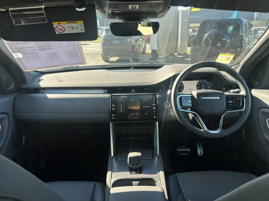 2025 MY26 Land Rover Discovery Sport L550 P250 Landmark SUV Image 12