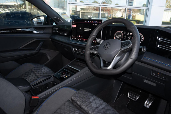 2025 Volkswagen Tiguan CT 150TSI R-Line SUV Image 9
