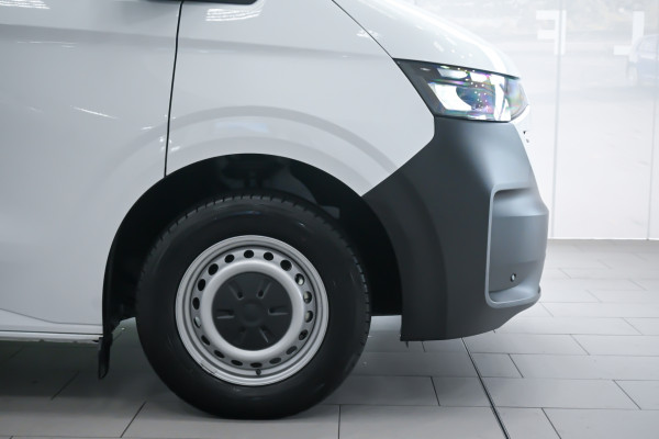 2025 Volkswagen Transporter NSN SWB Van Van image 24