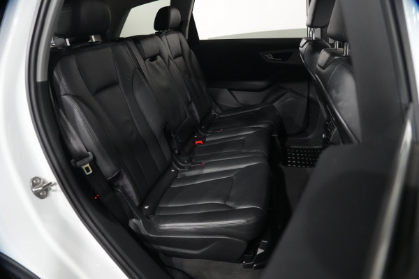 2016 Audi Q7 4M TDI SUV Image 23