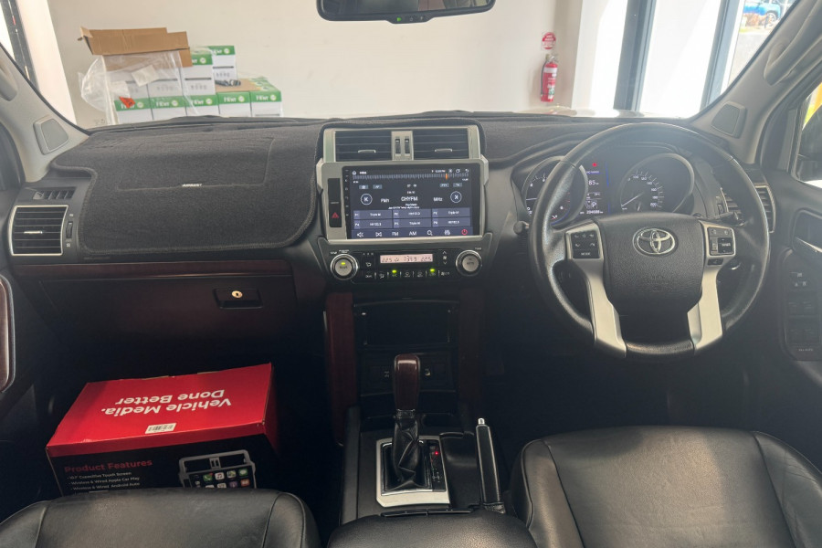 2014 Toyota LandCruiser Prado GDJ150R VX SUV Image 16