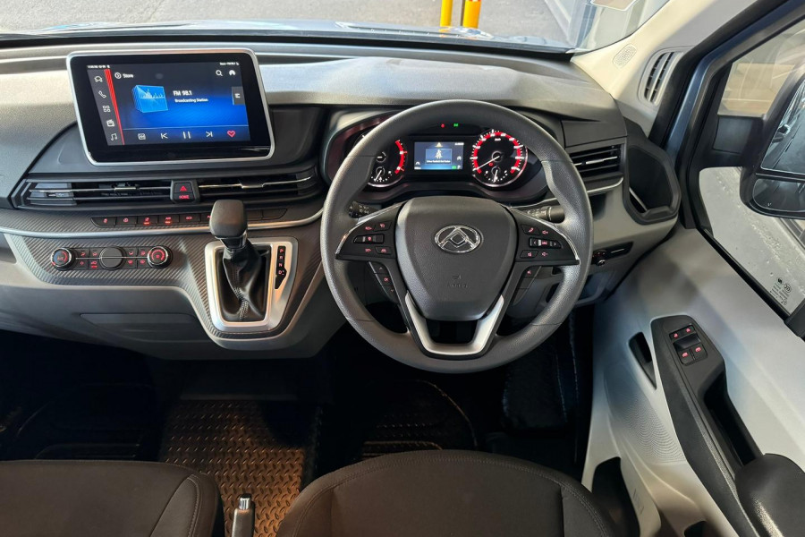 2023 LDV Deliver 9   Van Image 12