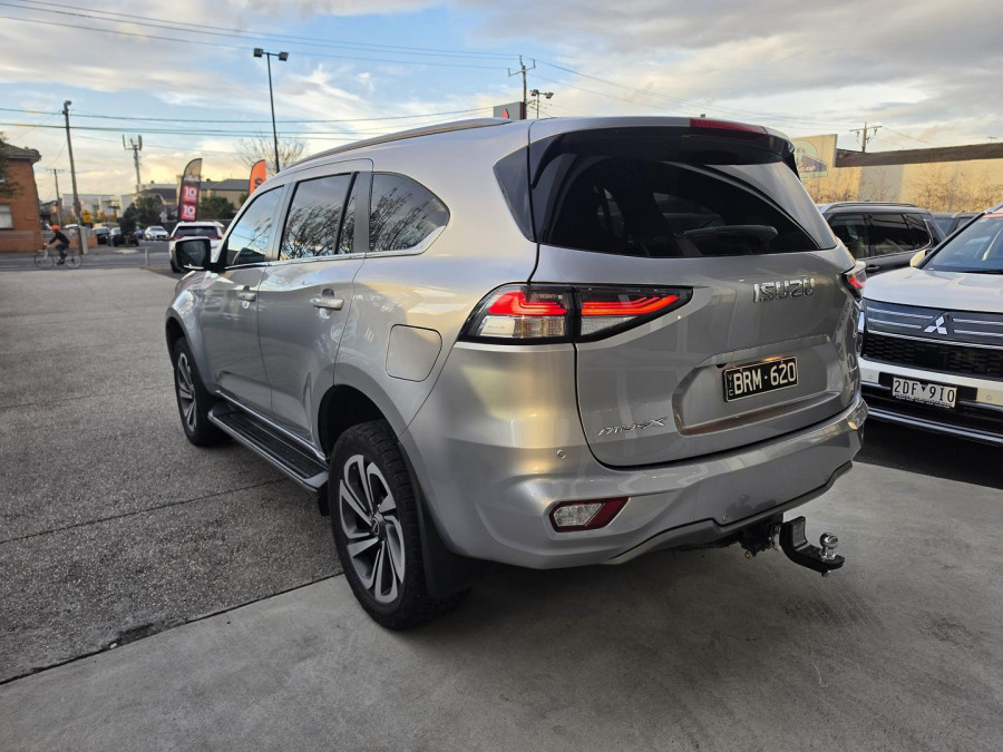 2021 Isuzu MU-X RJ LS-T SUV Image 4