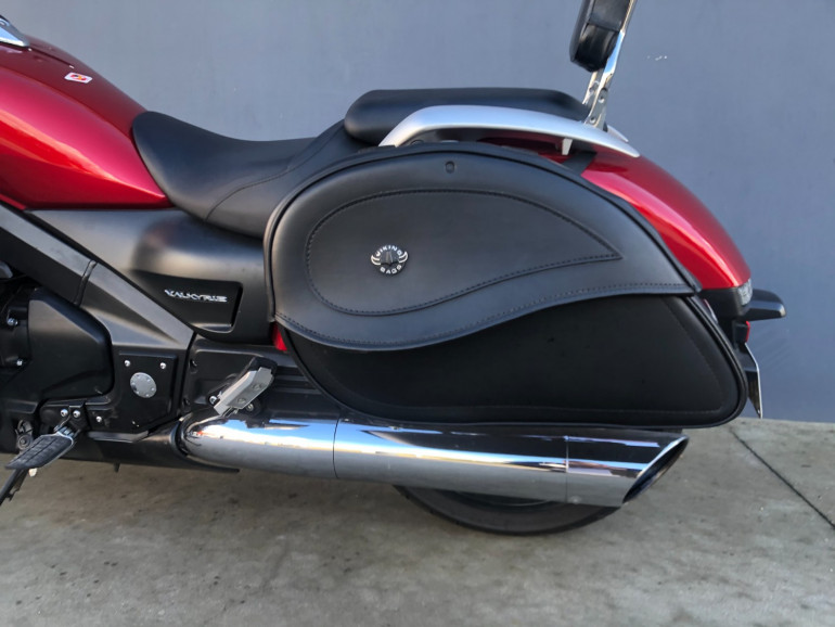 2014 valkyrie gl1800c saddlebags hot sale