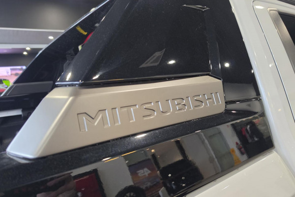 2026 Mitsubishi Triton MV GSR Ute Image 30