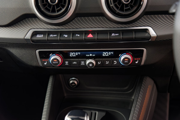 2026 Audi SQ2 GA  SUV image 16