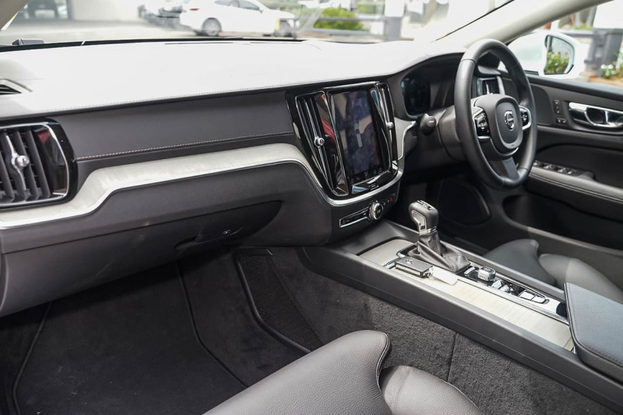 2019 MY20 Volvo V60 F-Series T5 Inscription Wagon Image 5