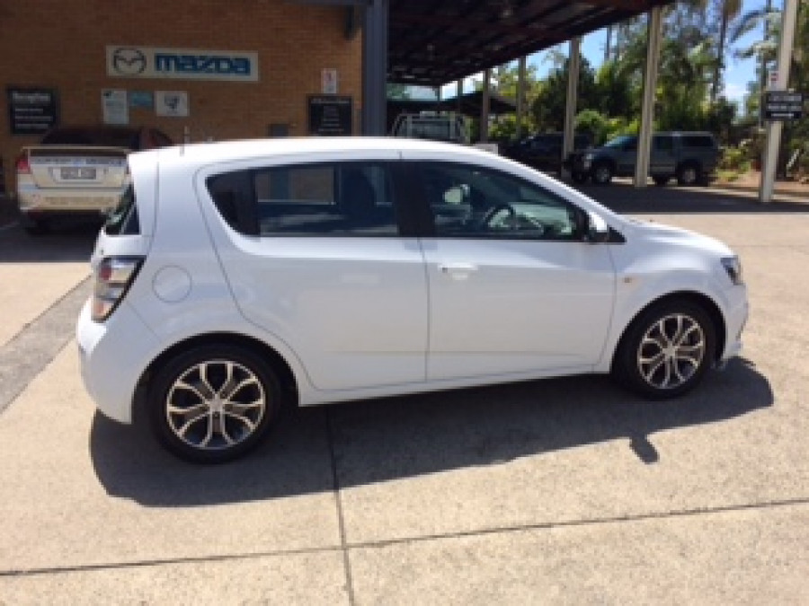 2018 Holden Barina TM MY18 LS Hatchback Image 2