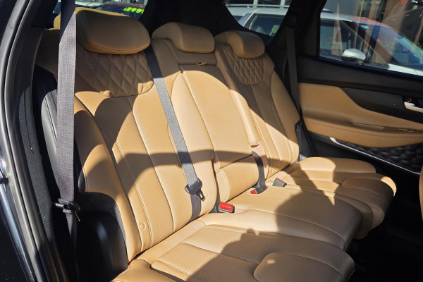 2021 Hyundai Santa Fe TM.V3 Highlander SUV Image 12