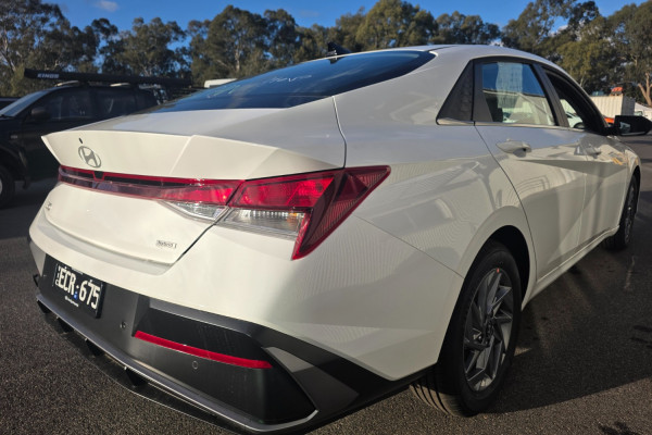 2026 Hyundai i30 CN7.V4 Hybrid Sedan Image 6