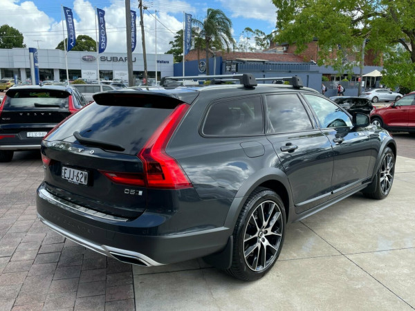 2020 Volvo V90 236 MY20 D5 Cross Country Inscription Wagon