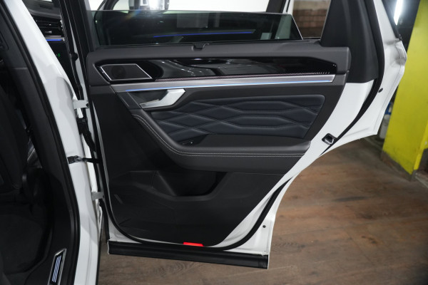2024 Volkswagen Touareg 210TDI R-Line SUV