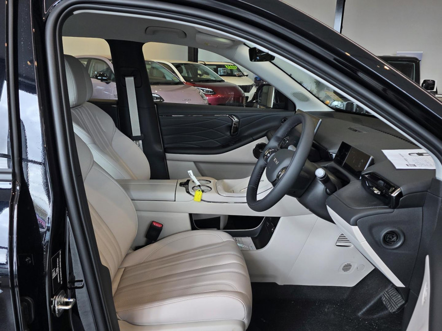 2026 AION AION V No Series Premium SUV Image 12