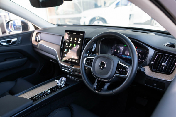 2025 MY26 Volvo XC60 UZ Plus B5 Bright SUV Image 14