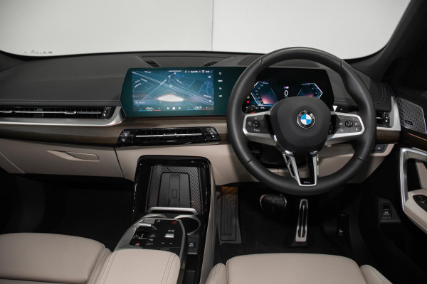 2024 BMW X1 U11 xDrive20i M Sport SUV image 7